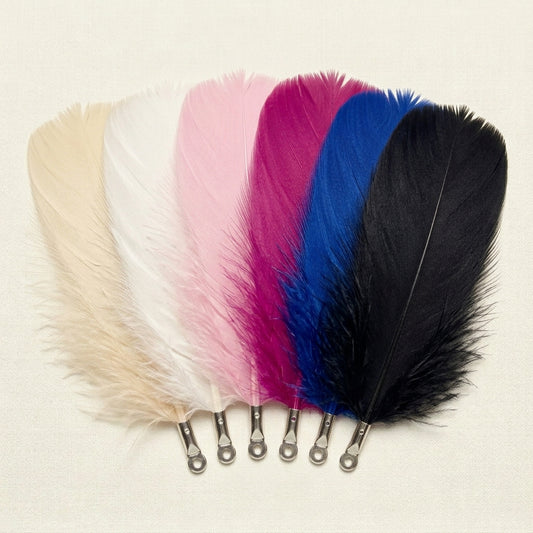 Dyed Turkey Plumage Feathers with Metal Fitting – 3”/5”